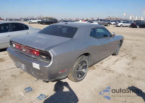 2014 Dodge Challenger Sxt z USA, uszkodzony, nr VIN 2C3CDYAG8EH208355
